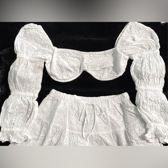 Sold - Picture 2 of 4